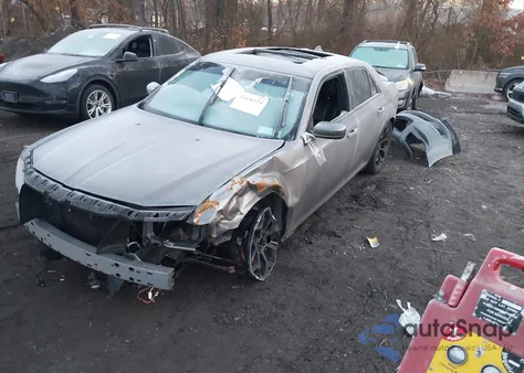 2012 Chrysler 300 S V8 from USA, damaged, VIN 2C3CCADT8CH208078